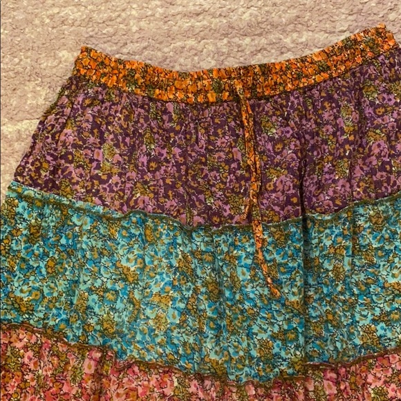Pattern skirt - Picture 2 of 3